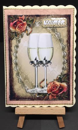 Elegant Champagne Glass's & Peach Rose's by Bettina Keis Jensen
