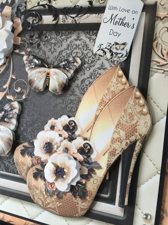 The Golden Shoes by Beverley Hazelgrave