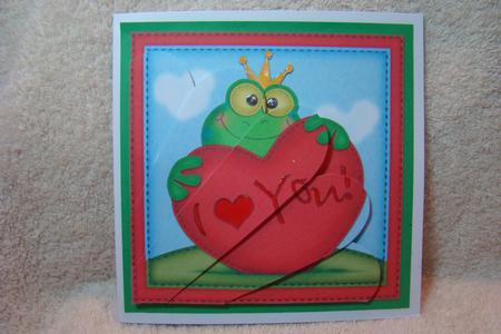 Freddy Frog's Love Heart Fan Pyramage Topper by Beverly Carmichael