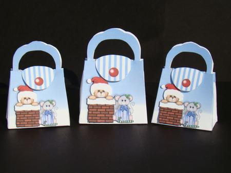 Christmas Handbags Gift-box Decoration - Up on the Roof by Beverly Carmichael