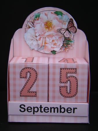 3D Pastel Flowers Perpetual Calendar Desk Set 3D Decoupage by Beverly Carmichael