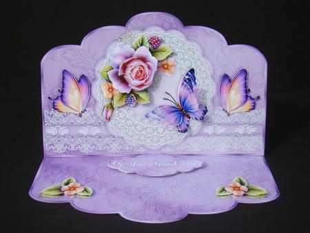 English Roses Scallop Easel Card Mini-kit by Beverly Carmichael