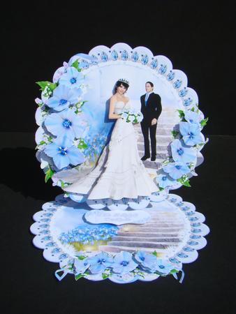 In Blue Bride and Groom Scalloped Round Easel Card by Beverly Carmichael