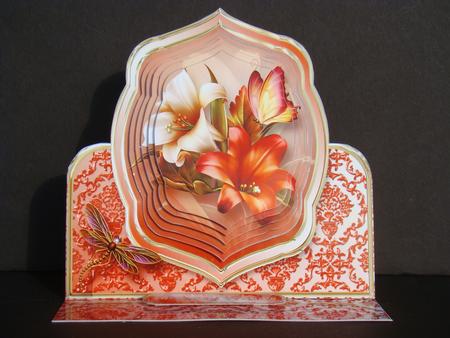 Lovely Lilies Pyramid Easel Card Mini Kit by Beverly Carmichael