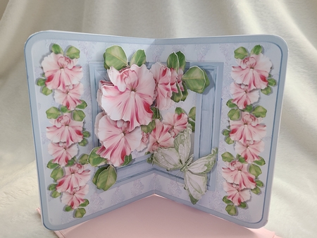 Pop-out Frame Cards - SWEET PINK by Beverly Johnston
