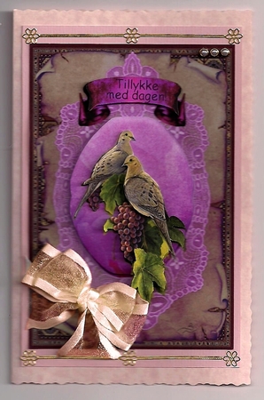 Pidgeons and Grapes by Bodil Lundahl