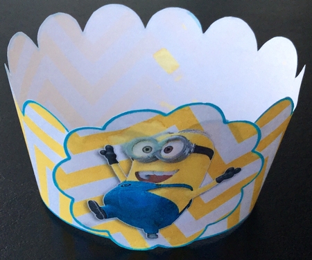 Fun Minions cupcake wrappers & matching boxes by Carol Bath 