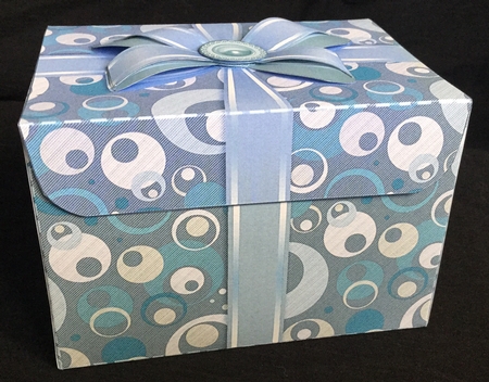 Gift Box Retro Pattern with Bow Decoupage by Carol Bath 