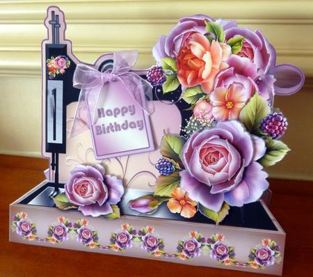Sewing Machine with Blackberry Roses Mini Kit by CAROL LODGE