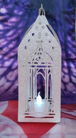 Fancy Tea Light Hanger by Caroline Durnell