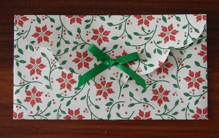 Money Gift Wallet Scallop Edge by Carolyn Norris