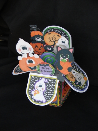 POP UP BOX CARD 3D KIT - TRICKSTERS HALLOWEEN by Carolyn Norris