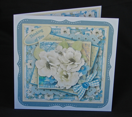 Cream Posy Layered Card Mini Kit by Carolyn Norris