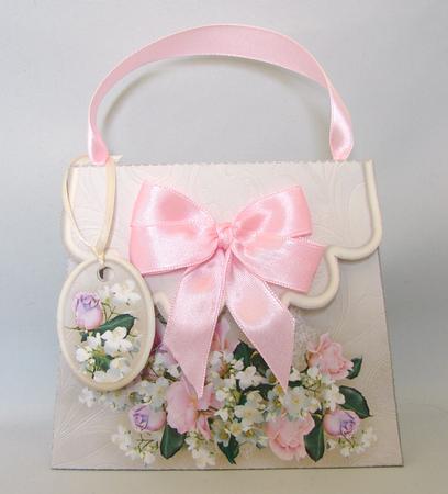 Handbag Gift Box Pink Roses Mini Kit by Carolyn Norris