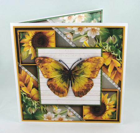 Cardtopper Flowers & Butterfly Sunflowers 665 by Carolyn Norris