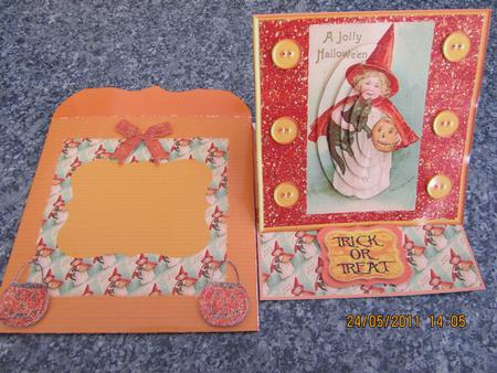 Vintage Halloween Easel Card Kit by Carolyn Scattergood