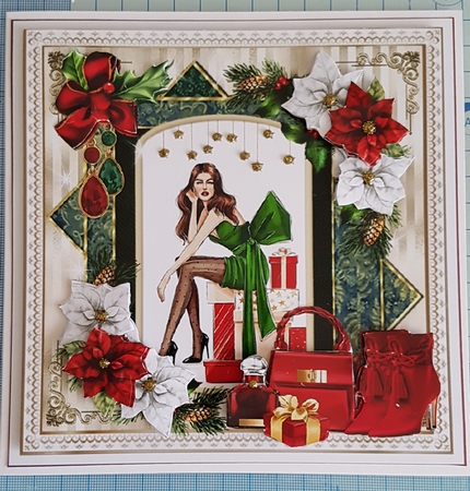 A Fashionable Christmas Mini Page Kit   by Catherine Noon