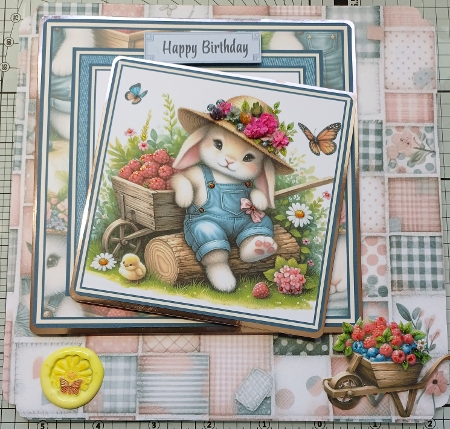 Minikit Bunny the Gardener by Michelle Sharpe