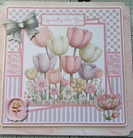 Summer Tulips Mini Kit 7x7 (4) Plus Bonus  by Michelle Sharpe