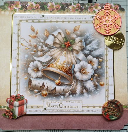 7x7 & 6x6 Golden Christmas bells choice of four mini kit by Michelle Sharpe