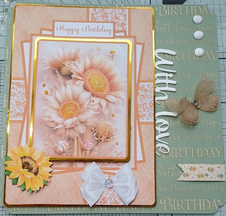Sunflower Moments #2 Mini Kit 5x7 (4) by Michelle Sharpe