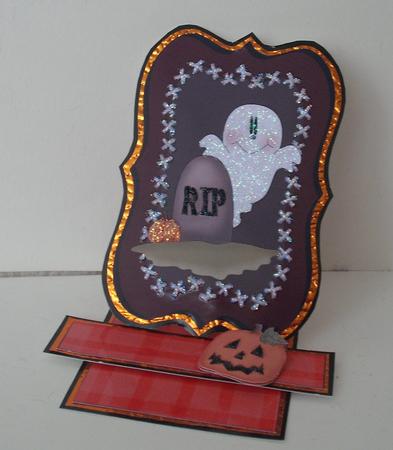 Mini Easel Happy Halloween by Michelle Sharpe