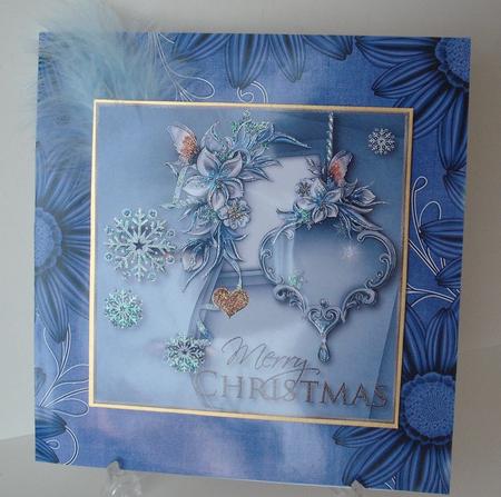 Daisy Edge Dark Blue Linen A4 Backing Paper by Michelle Sharpe