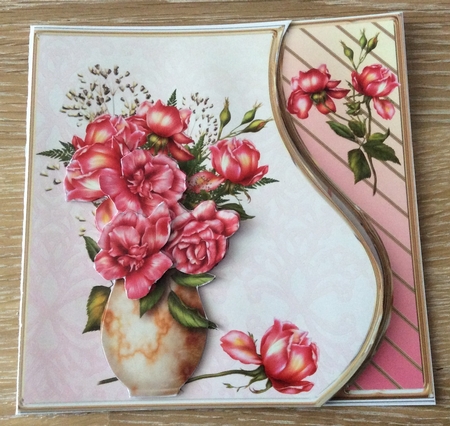 Vase of Roses - Wavy Border Card Mini Kit by Christiane Lions