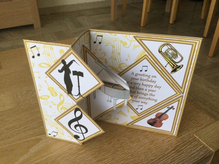 Fold Back Pop-up - Classical Music by Christiane Lions