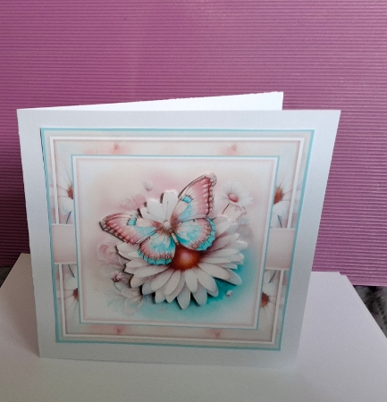 Pastel Daisy Flutter Mini Kit by Christine Garner