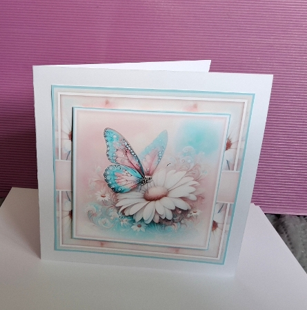Pastel Daisy Flutter Mini Kit by Christine Garner