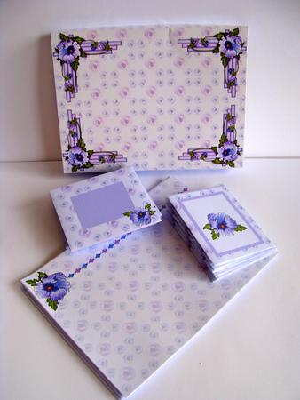 Pretty Pansy Stationary Set - 6 Pages by Christine Pagan