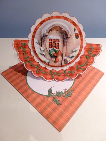 The Christmas Door - Pyramid Rocker Card Kit by Christine Simmonds