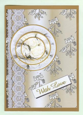 Daisy Splash 'n Lace in Gold by Christine Dixon