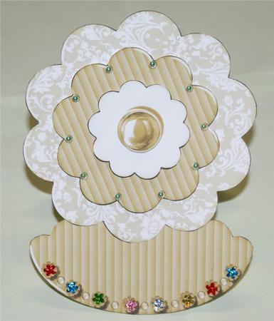 Floral Wobble Pyramid Card - 3 by Christine Dixon