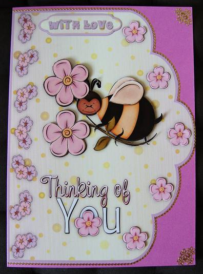 Bee-autiful Day Scallop Edge Card Front with Step by Step by Cindy Thompson