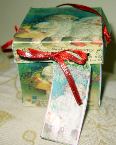 Christmas Gift Box 12 by Clive Couter