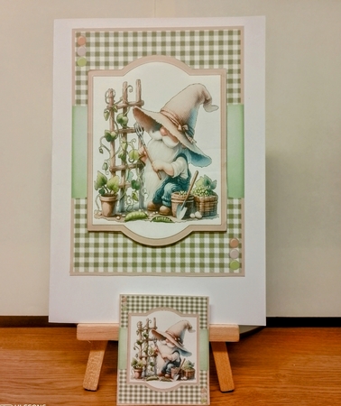 The Garden Pea Gnome - 5x7 by COLETTE MORRIS