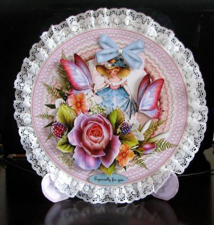 Mini Kit Plate and Stand English Roses by Colleen Willcox