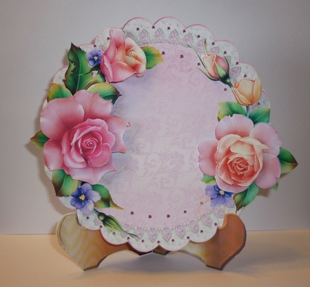 Pretty Ring of Pink Roses Scalloped Round Easel Card by Cornelia Orgahs