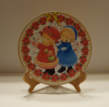 Christmas Plate with Stand.Mini Kit.12 by Cornelia Orgahs