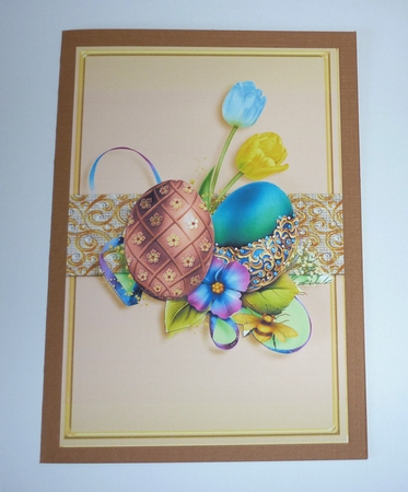 3D Easter Pyramid Egg Card And Gift Box 4 by Cornelia Orgahs