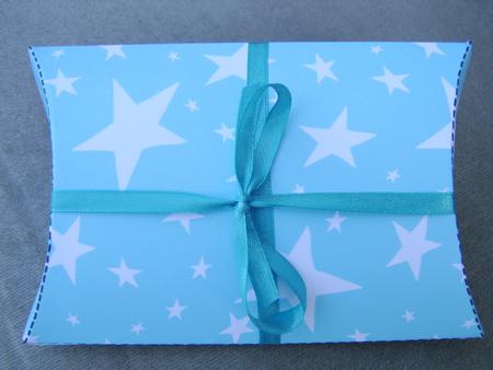 Bumper Value Pack - Christmas Pillow Boxes by Corrine Penhale
