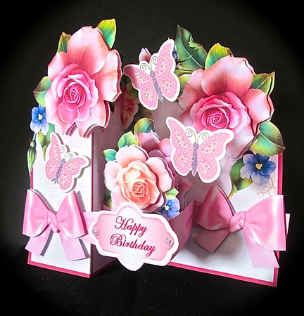 Z Fold pop-up     Summer Roses by Cynthia Massey