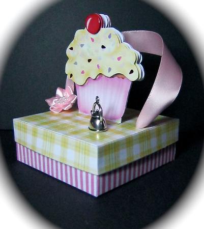 3D Topper Boxes - Cupcake by Cynthia Massey