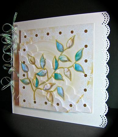 Leaves and Lace Daisies Shell Edge Corner by Cynthia Massey