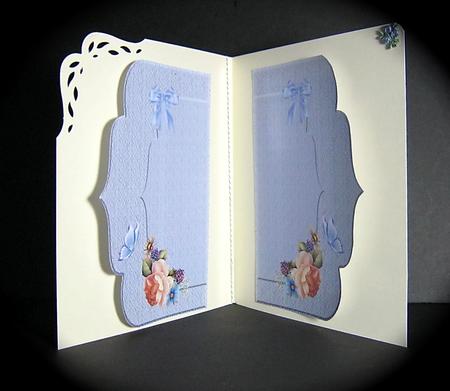 Insert Scallop Peache English Roses by Cynthia Massey