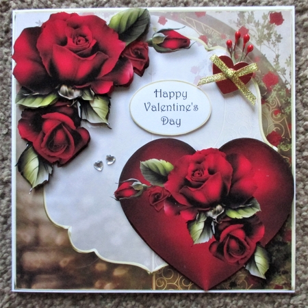 Scenic Hearts & Flowers - Red Roses by Davina Rundle