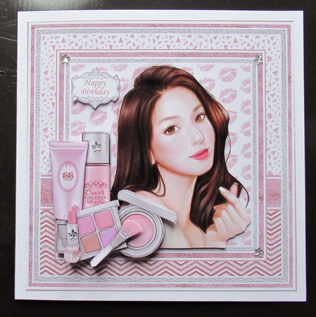 MAKEUP GIRL 7.5 Decoupage & Insert Card Kit by Davina Rundle