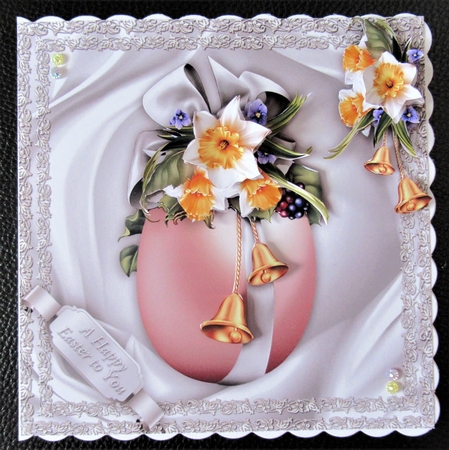 Corsage Egg - Daffodils by Davina Rundle